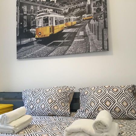 Love Inn Bairro Alto Лісабон Екстер'єр фото